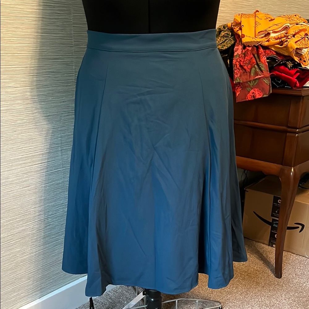 PUG circle skirt